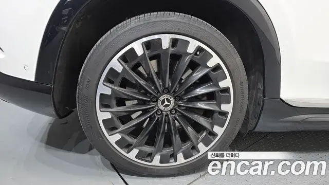 Mercedes-Benz EQS SUV 2023 — Şəkil 12/36