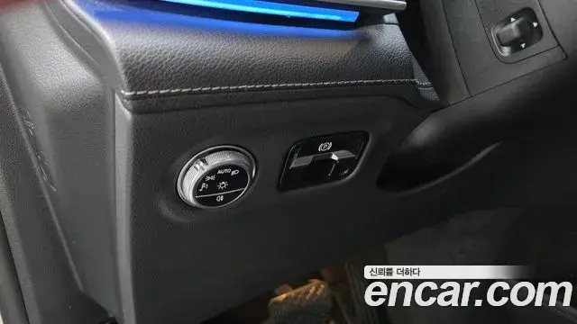 Mercedes-Benz EQS SUV 2023 — Şəkil 10/36
