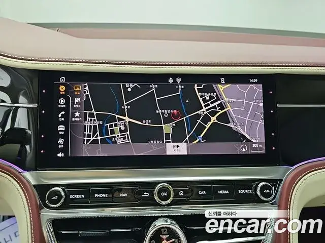 Bentley Flying Spur 2023 — Şəkil 15/20