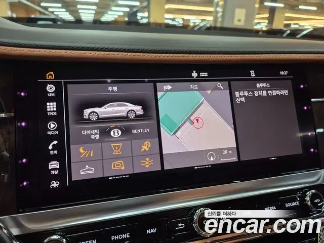 Bentley Flying Spur 2022 — ფოტო 14/20