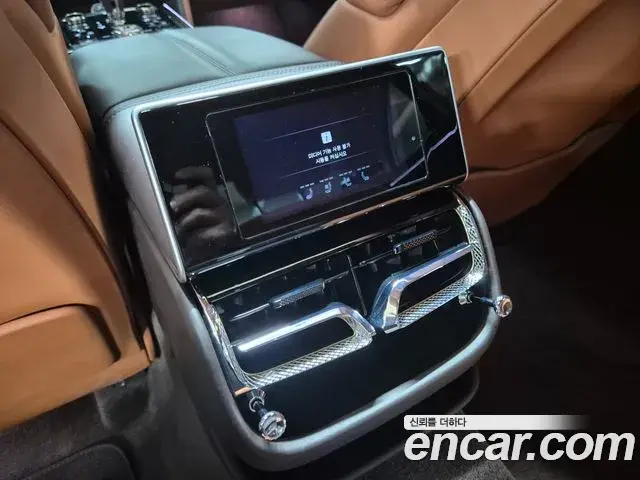 Bentley Flying Spur 2022 — ფოტო 11/20