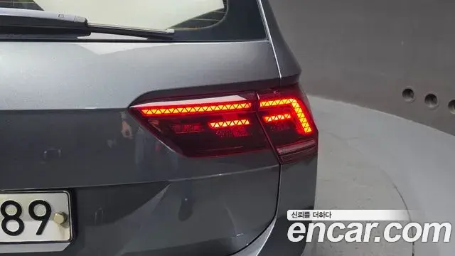 Volkswagen Tiguan 2020 — Photo 26/34