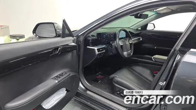Hyundai Grandeur 2023 — Фото 10/20