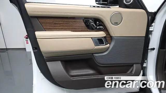 Land Rover Range Rover 2018 — Şəkil 18/35