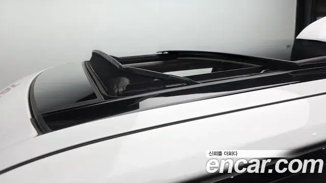 Land Rover Range Rover 2018 — Şəkil 26/35