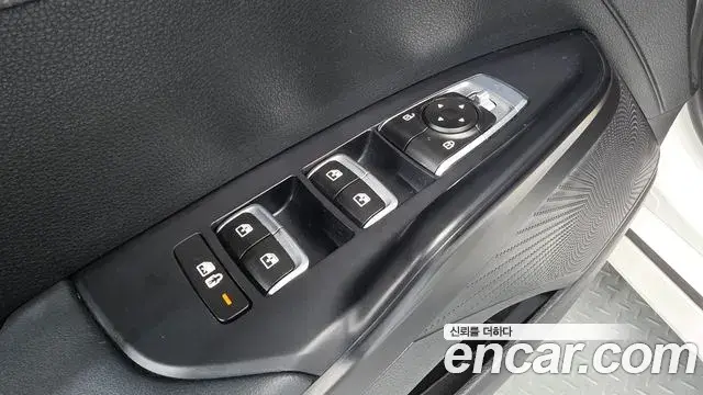 Kia K5 2022 — Photo 30/38