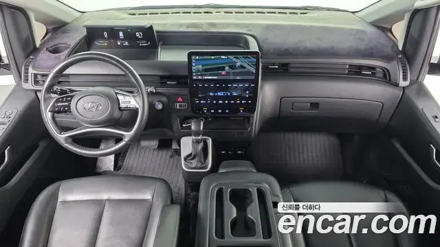 Hyundai Staria 2022 — Фото 7/20