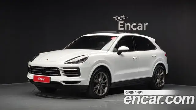 Porsche Cayenne 2019 — Photo 25/35
