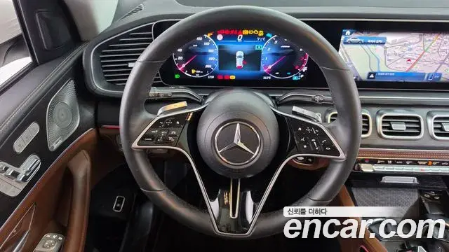 Mercedes-Benz GLE-Class 2024 — Фото 13/20