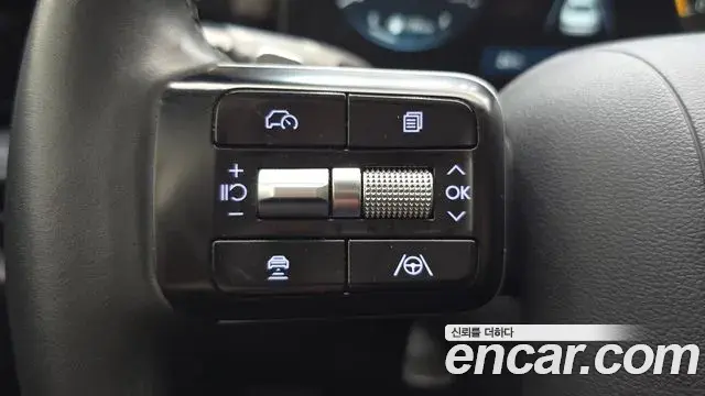 Hyundai Grandeur 2023 — Фото 17/20