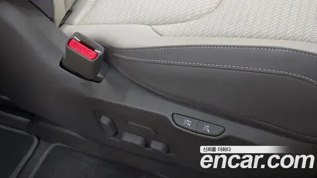 Kia Carnival 2026 — ფოტო 24/34