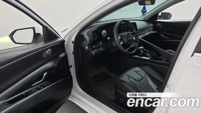 Hyundai Avante 2021 — Фото 10/20
