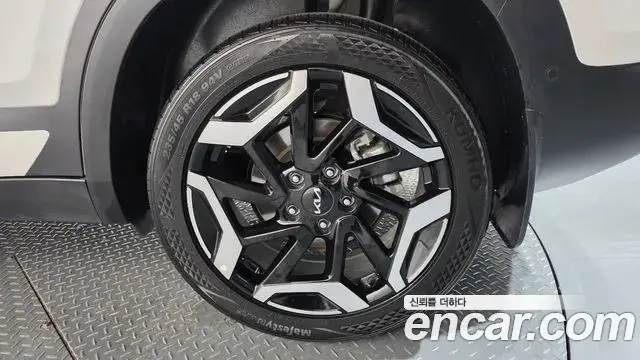 Kia Seltos 2024 — Photo 13/34