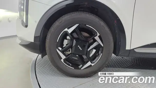 Kia Sportage 2025 — ფოტო 4/20