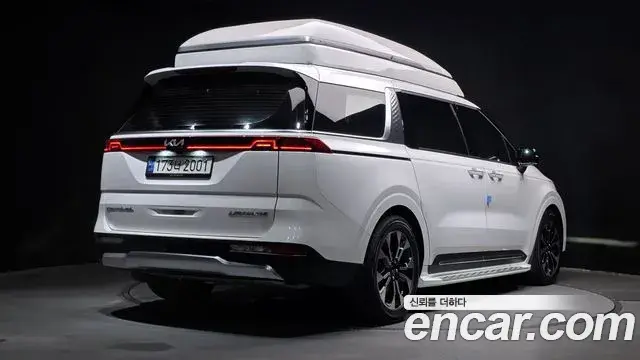 Kia Carnival 2021 — Фото 2/20