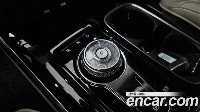 Kia Carnival 2021 — Фото 9/20