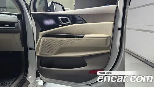 Kia Carnival 2021 — Şəkil 8/34
