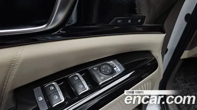 Kia Carnival 2021 — Şəkil 29/34