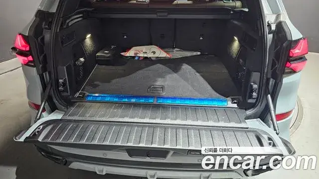 BMW X5 2025 — Şəkil 26/30