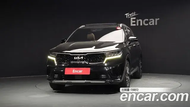 Kia Sorento 2022 — Фото 3/20