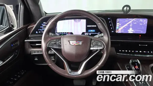 Cadillac Escalade 2022 — Photo 10/20