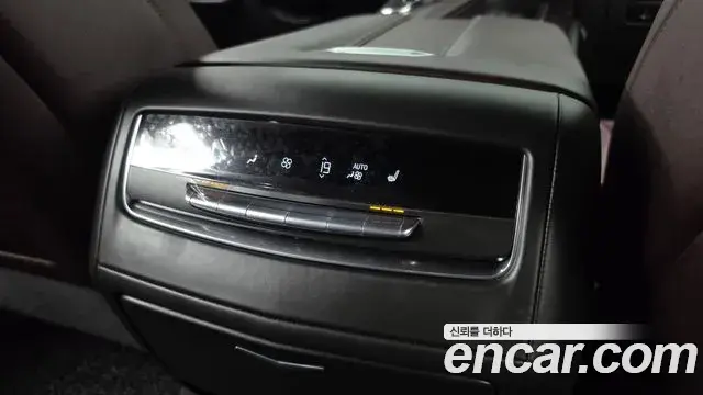 Cadillac Escalade 2022 — Photo 14/20