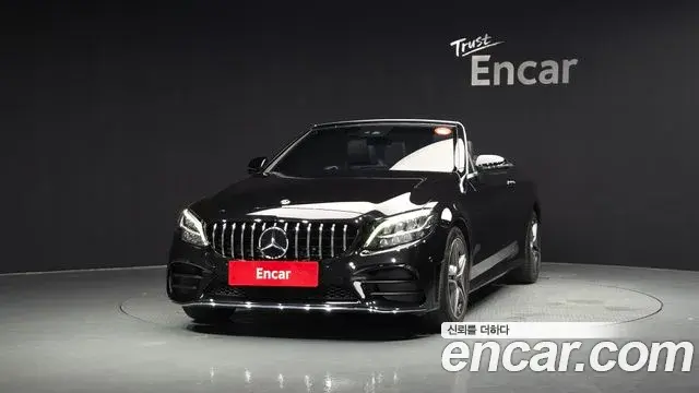 Mercedes-Benz C-Class 2019 — Фото 3/20