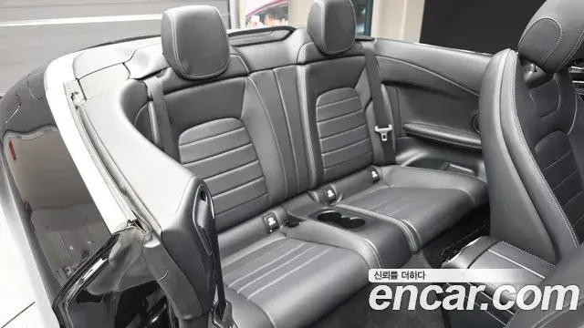 Mercedes-Benz C-Class 2019 — Фото 12/20
