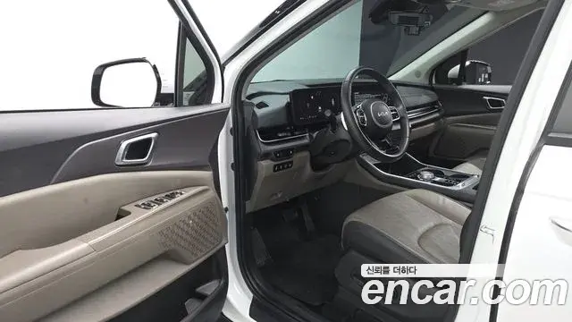 Kia Carnival 2024 — Photo 10/20