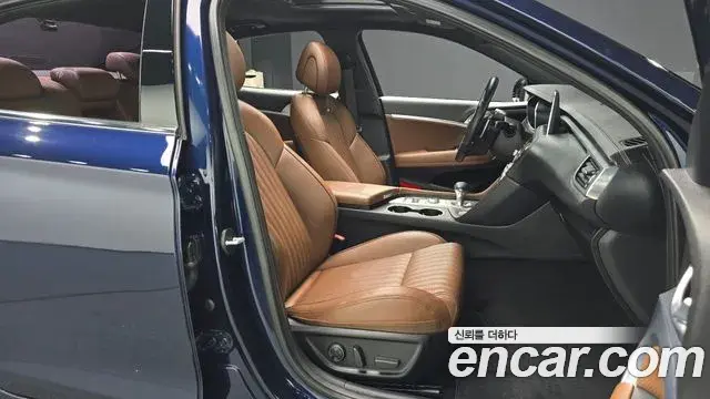 Genesis G70 2018 — Photo 2/32