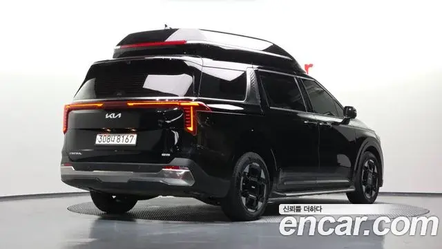 Kia Carnival 2024 — Şəkil 3/33