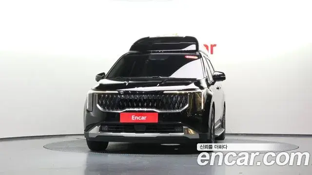 Kia Carnival 2024 — Şəkil 31/33