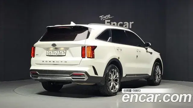 Kia Sorento 2020 — Photo 2/20