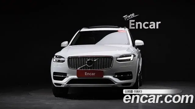Volvo XC90 2019 — Фото 3/20