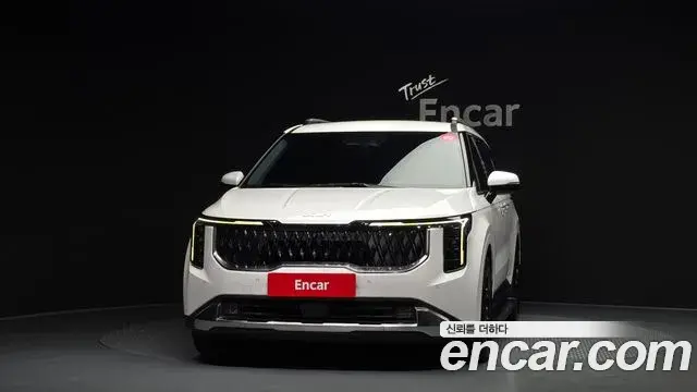 Kia Carnival 2024 — Photo 5/33