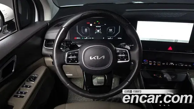 Kia Carnival 2024 — Photo 24/33