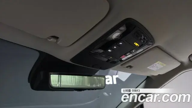 Kia Carnival 2024 — Photo 15/33