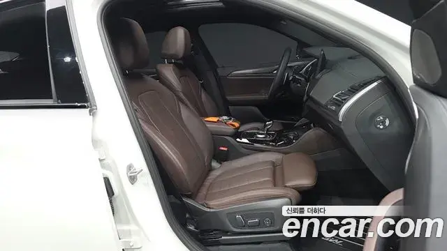 BMW X4 2025 — Photo 11/20