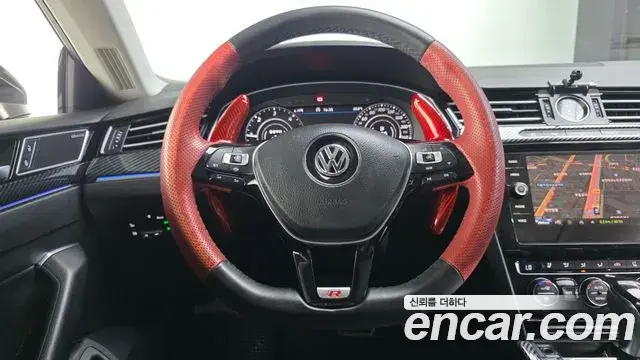 Volkswagen Arteon 2019 — Фото 12/20