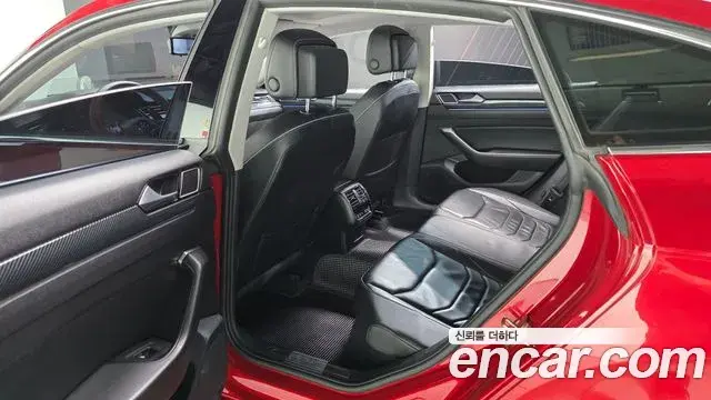Volkswagen Arteon 2019 — Photo 19/38