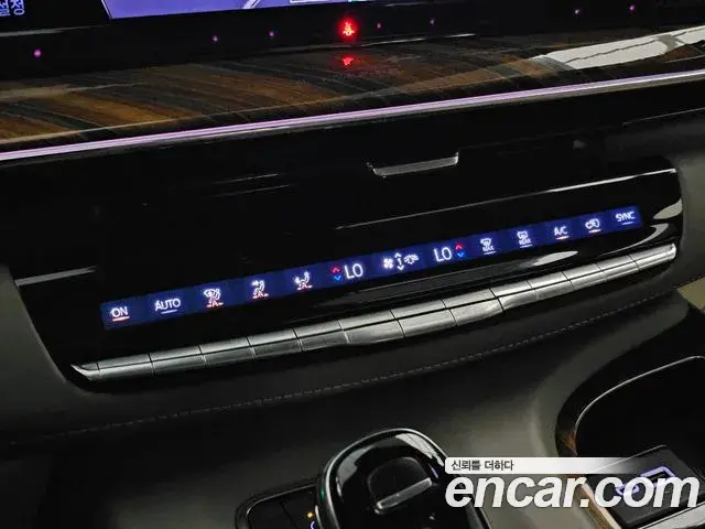 Cadillac Escalade 2021 — Photo 11/20