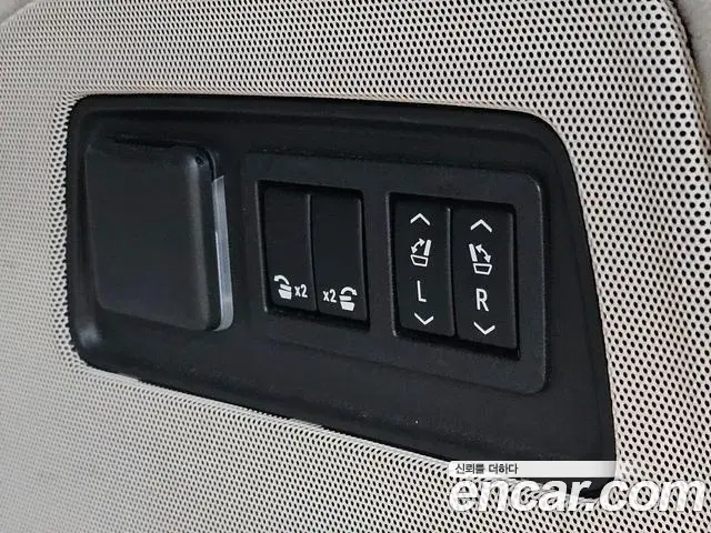 Cadillac Escalade 2021 — Photo 20/20