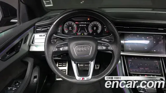Audi Q7 2021 — Фото 13/20