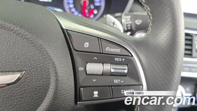 Genesis G70 2019 — ფოტო 15/37