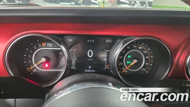 Jeep Gladiator 2023 — ფოტო 1/12