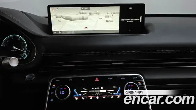 Genesis GV80 2022 — ფოტო 25/33