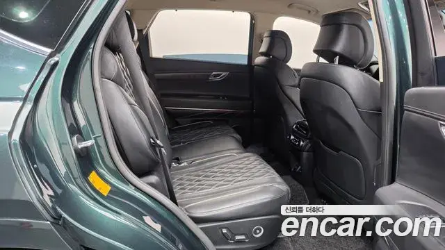 Genesis GV80 2022 — ფოტო 11/33