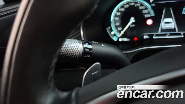 Genesis GV80 2022 — ფოტო 27/33