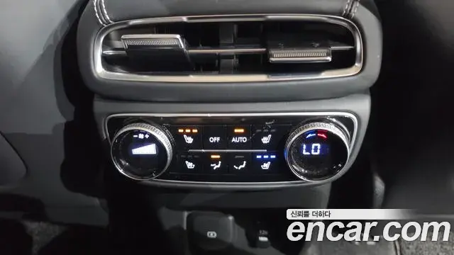 Genesis GV80 2022 — ფოტო 17/33