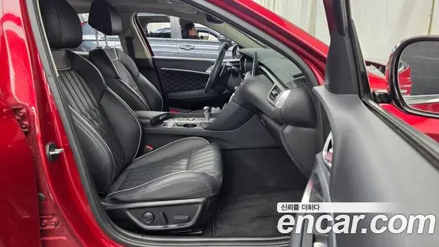 Genesis G70 2019 — ფოტო 23/36